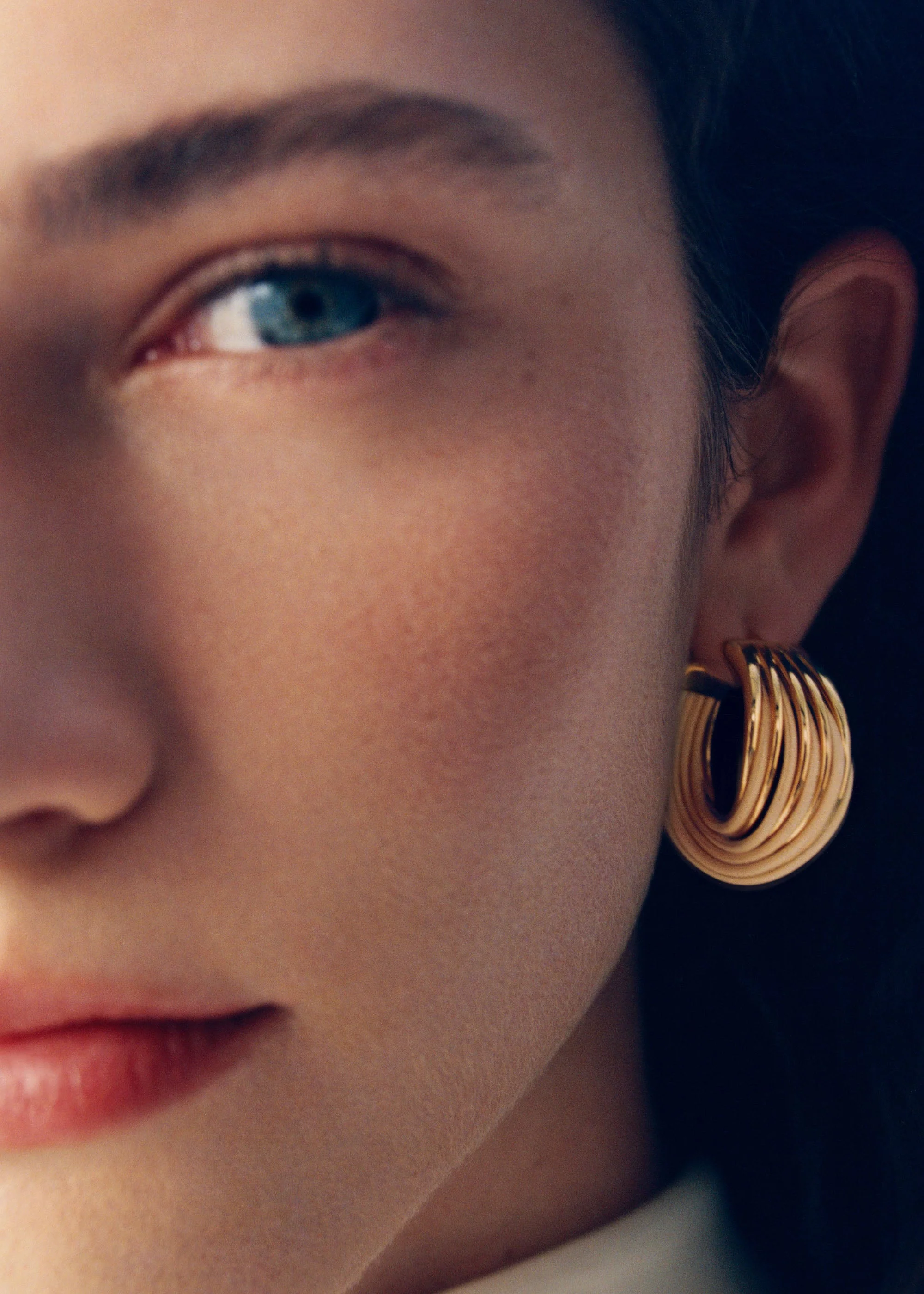 Rozo Hoop Earrings - Rattan - Image 4
